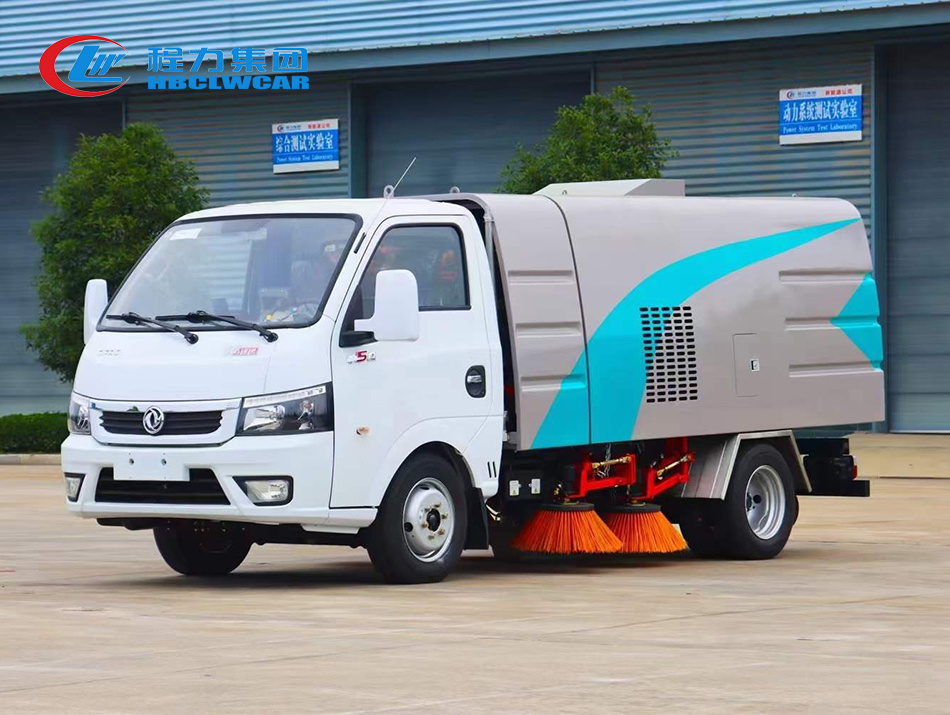 東風(fēng)途逸藍(lán)牌掃路車(chē)
