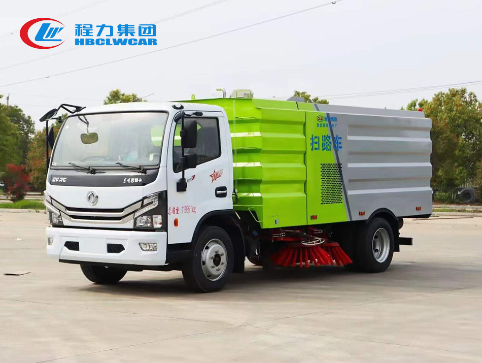 東風(fēng)大多利卡掃路車(chē)